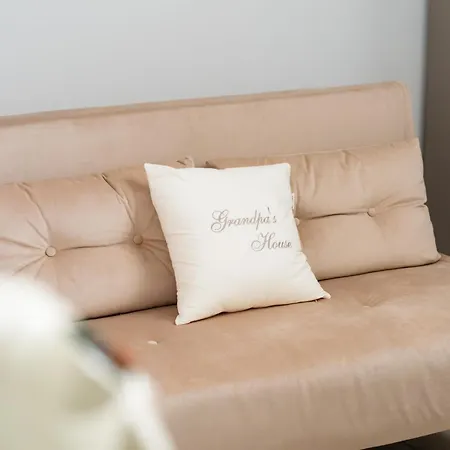 Grandpa's House Будинок відпочинку *